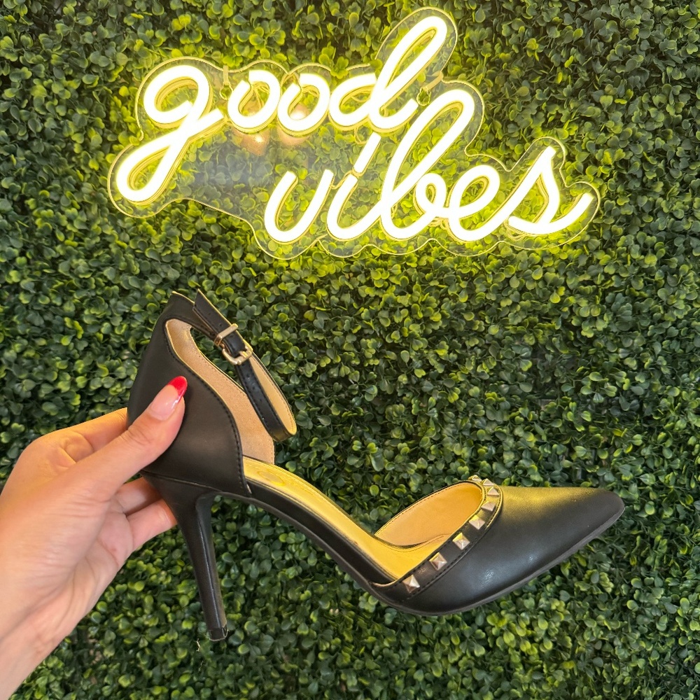 Black Heels